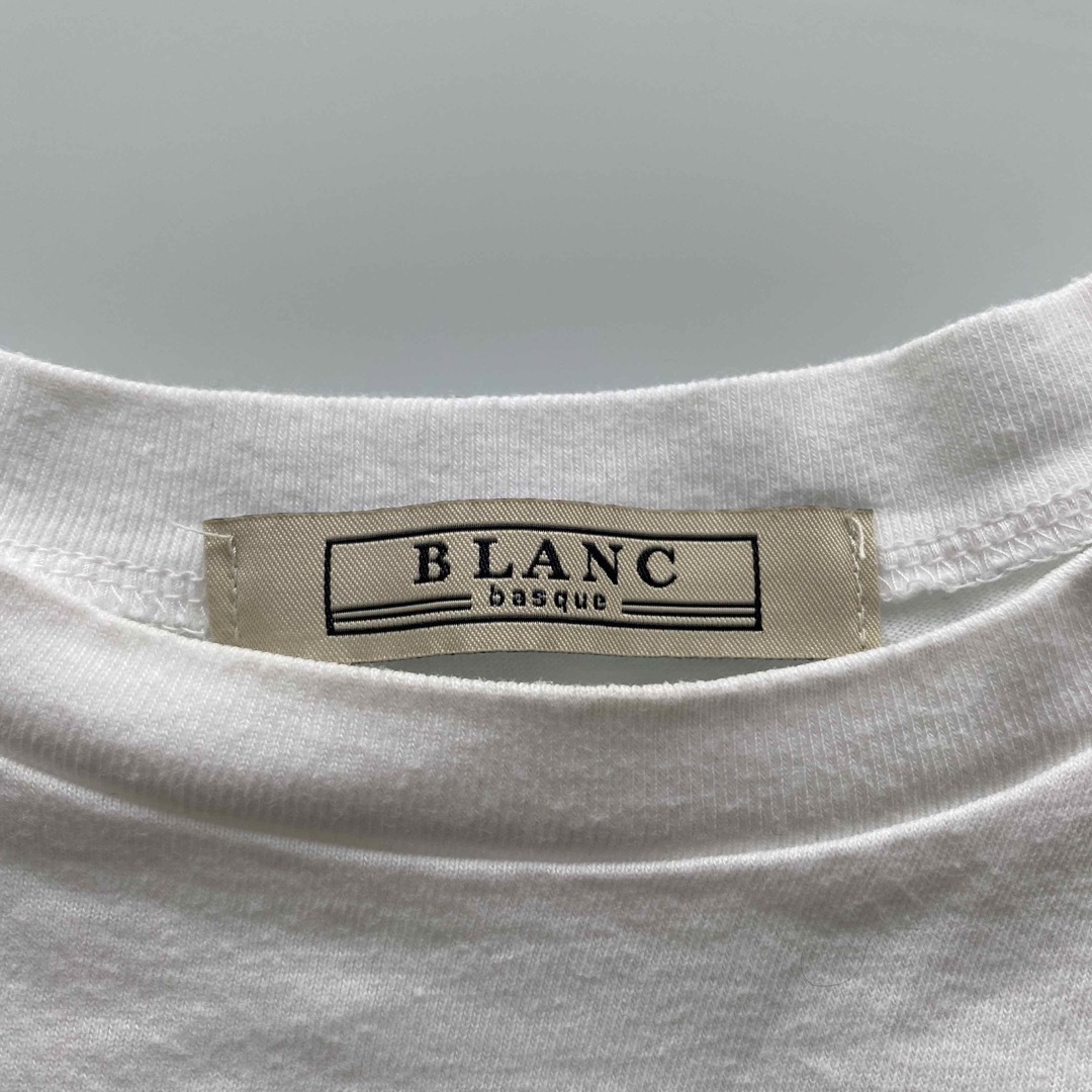 blanc basque(ブランバスク)の【格安・難アリ】blanc basque こだわりのつまった デザインTシャツ レディースのトップス(シャツ/ブラウス(半袖/袖なし))の商品写真