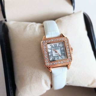 スクエアフェイス型押しベルト腕時計 ピンクゴールド