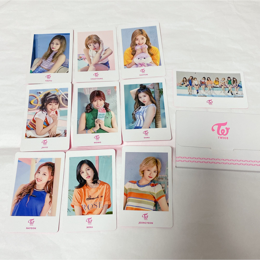 TWICE 109 popup shop グッズ　トレカセットCD