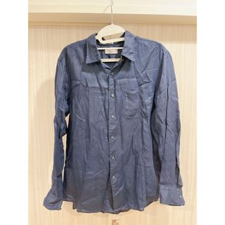 ユニクロ(UNIQLO)の【UNIQLO】ユニクロ　シャツ（長袖）ネイビー XLサイズ(シャツ)