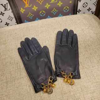 【美品】 HERMES レザー リーフ 刺繍 手袋