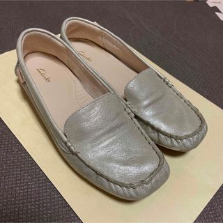 クラークス(Clarks)のクラークス  フレックルウォーク　シャンパンレザー(スリッポン/モカシン)