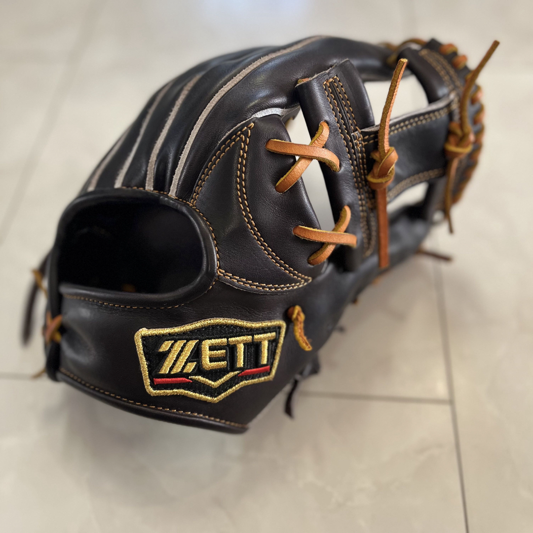 ZETT(ゼット)の【美品】プロステイタス 硬式 限定 今宮モデル 内野手 グローブ グラブ スポーツ/アウトドアの野球(グローブ)の商品写真