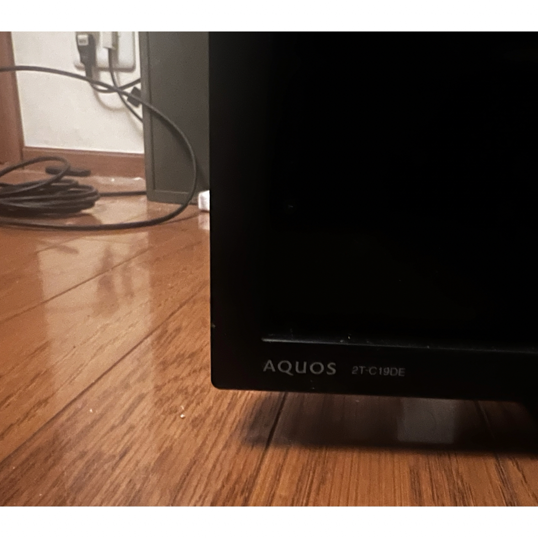 AQUOS(アクオス)のコムギ様専用シャープ液晶テレビ19 AQUOS 2T-C19DE 2023年製 スマホ/家電/カメラのテレビ/映像機器(テレビ)の商品写真