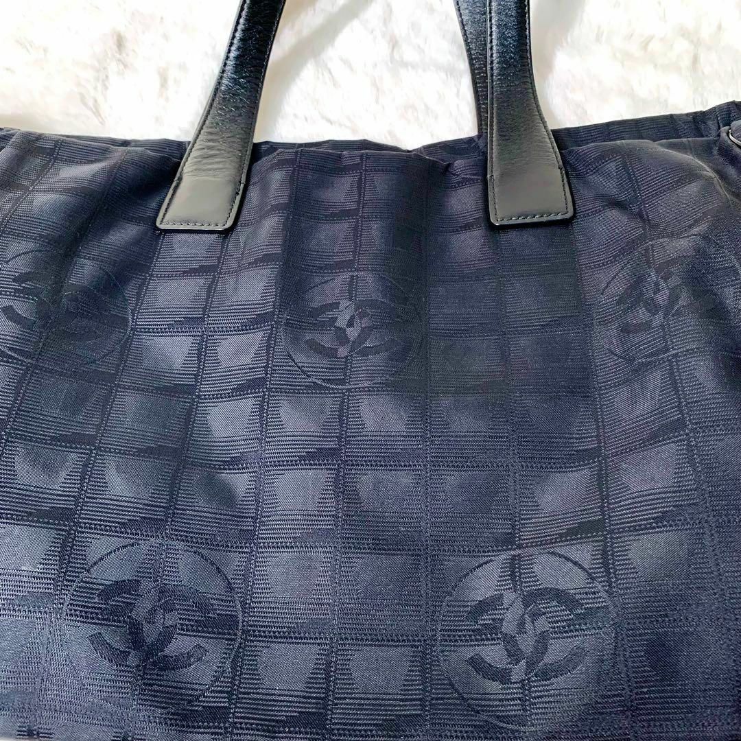 CHANEL - シャネル ニュートラベルライン MM ナイロン トートバッグ