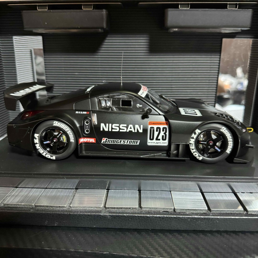 AUTOart - 未展示品 オート-アート1/18フェアレディZ 2004 JGTC AUTOart - 未展示品 オート-アート1/18フェアレディZ 2004 JGTC