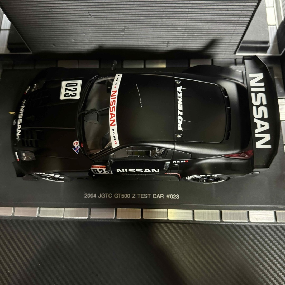 AUTOart - 未展示品 オート-アート1/18フェアレディZ 2004 JGTC AUTOart - 未展示品 オート-アート1/18フェアレディZ 2004 JGTC