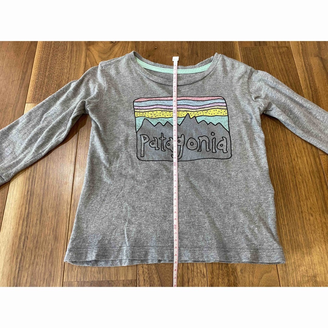 Patagonia パタゴニア　キッズ　ロンT  12-18M キッズ/ベビー/マタニティのキッズ服男の子用(90cm~)(Tシャツ/カットソー)の商品写真