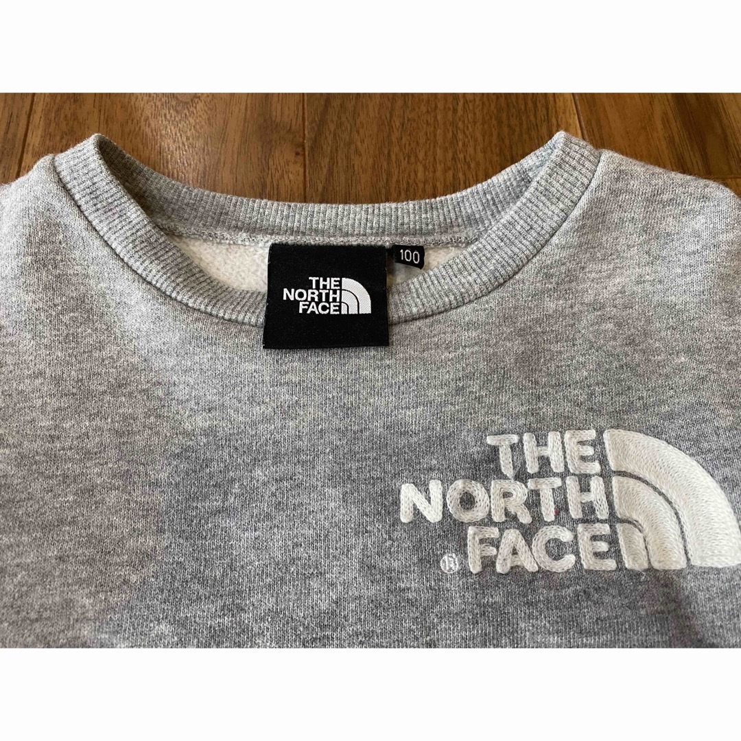 THE NORTH FACE  ノースフェイス　キッズトレーナー　100 キッズ/ベビー/マタニティのキッズ服男の子用(90cm~)(Tシャツ/カットソー)の商品写真