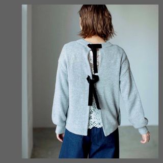 アズールバイマウジー(AZUL by moussy)のセール！　アズールバイマウジー　バックリボン長袖ニット　新品(ニット/セーター)