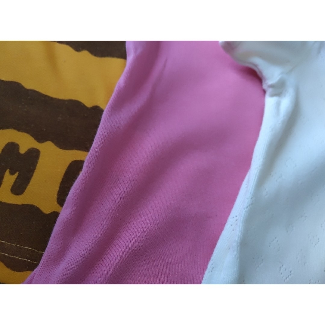 西松屋(ニシマツヤ)の90サイズ　ロンパースと半袖　3枚セット キッズ/ベビー/マタニティのキッズ服女の子用(90cm~)(Tシャツ/カットソー)の商品写真