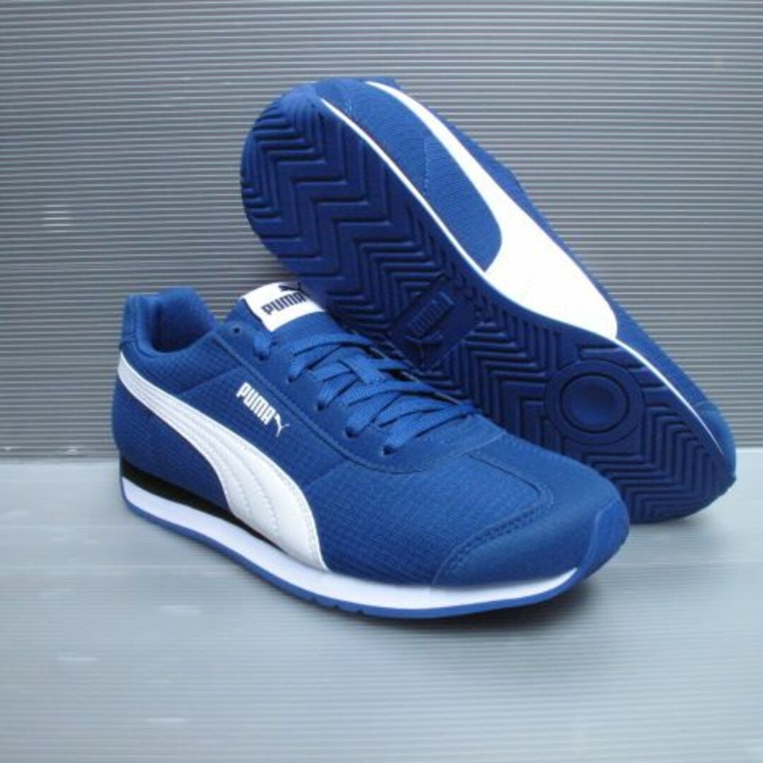 PUMA(プーマ)の新品　puma　23.0㎝ レディースの靴/シューズ(スニーカー)の商品写真