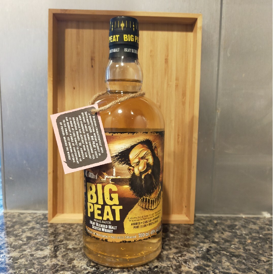 BIG PEAT（ビッグピート）SMALL BATCH 食品/飲料/酒の酒(ウイスキー)の商品写真