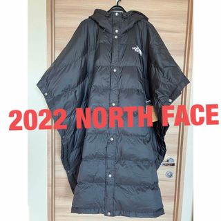 ザノースフェイス(THE NORTH FACE)のタグ付美品★ノースフェイスNY82230 パデットポンチョコロングート★検ダウン(ポンチョ)