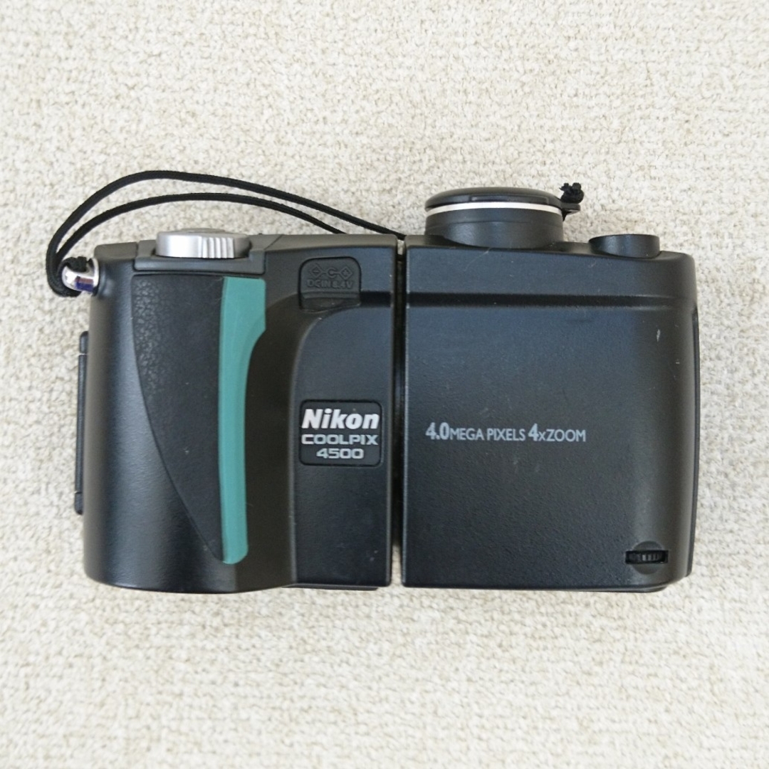 Nikon(ニコン)のニコン COOLPIX 4500 バッテリー・充電器付き スマホ/家電/カメラのカメラ(コンパクトデジタルカメラ)の商品写真