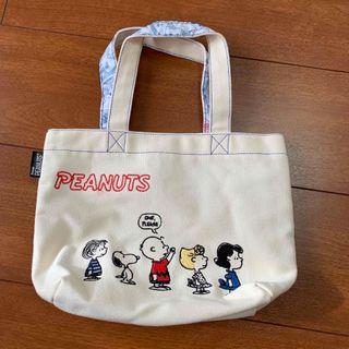 ピーナッツ(PEANUTS)の最終値下げ　早い者勝ち　スヌーピー  ランチバッグ (弁当用品)