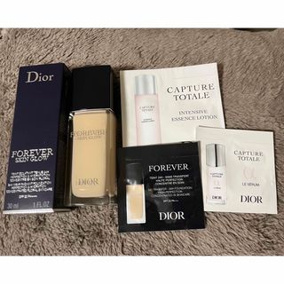 ディオール(Dior)のディオールスキン　フォーエヴァーフルイドグロウ0N(ファンデーション)