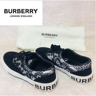 BURBERRY - BURBERRY カウプリント スニーカー バーバリーの通販 by