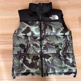 ノースフェイス(THE NORTH FACE) ダウンベスト(メンズ)(グリーン