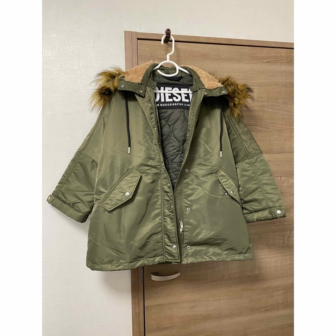 DIESEL(ディーゼル)のDIESEL ディーゼル　中綿ジャケット レディースのジャケット/アウター(その他)の商品写真