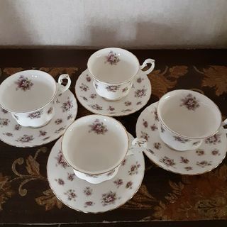 ROYAL ALBERT - 新品未使用品❤︎ロイヤルアルバート❤︎July勿忘草の ...