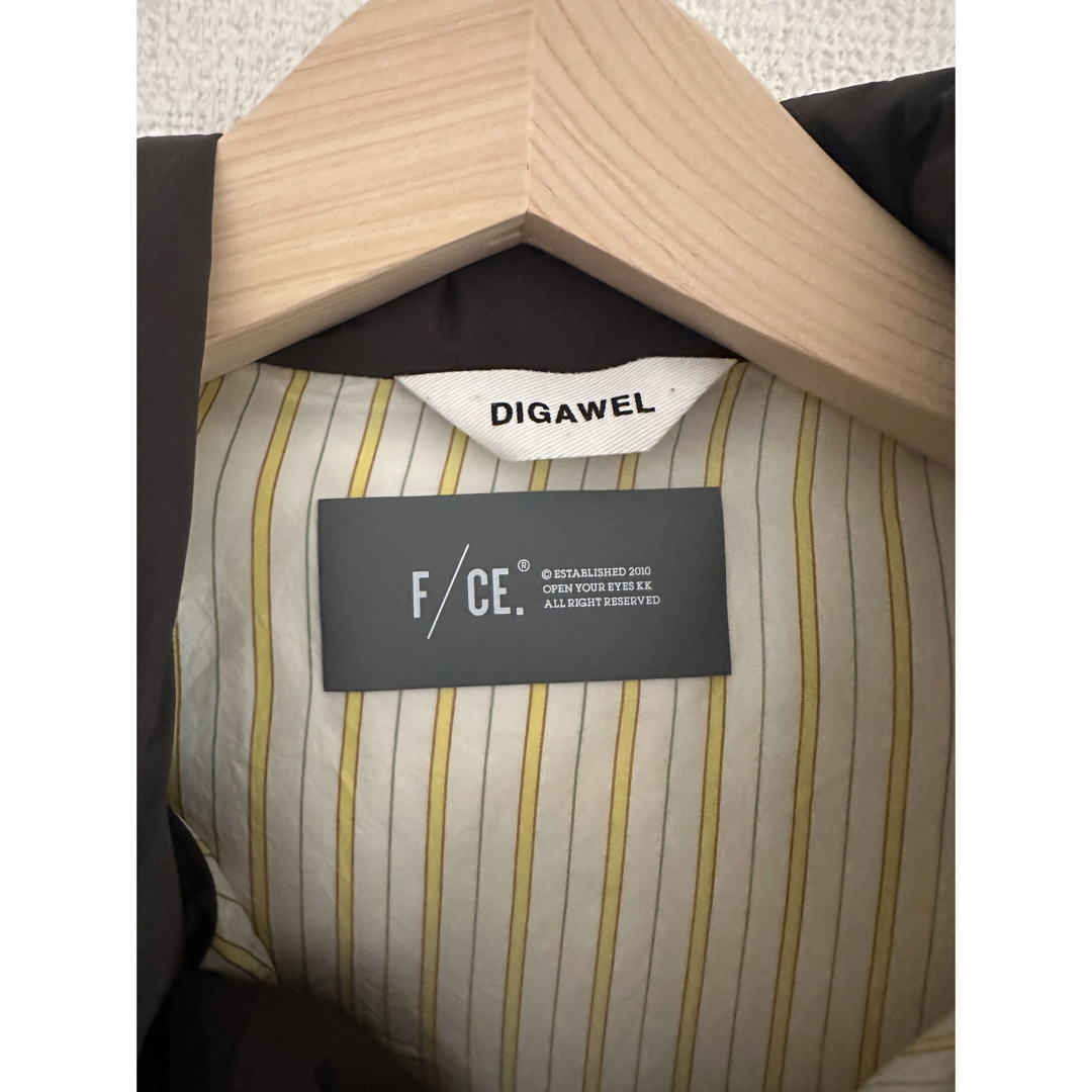 柴田ひかり　DIGAWEL/F/CE×DIGAWEL PUFFER VEST