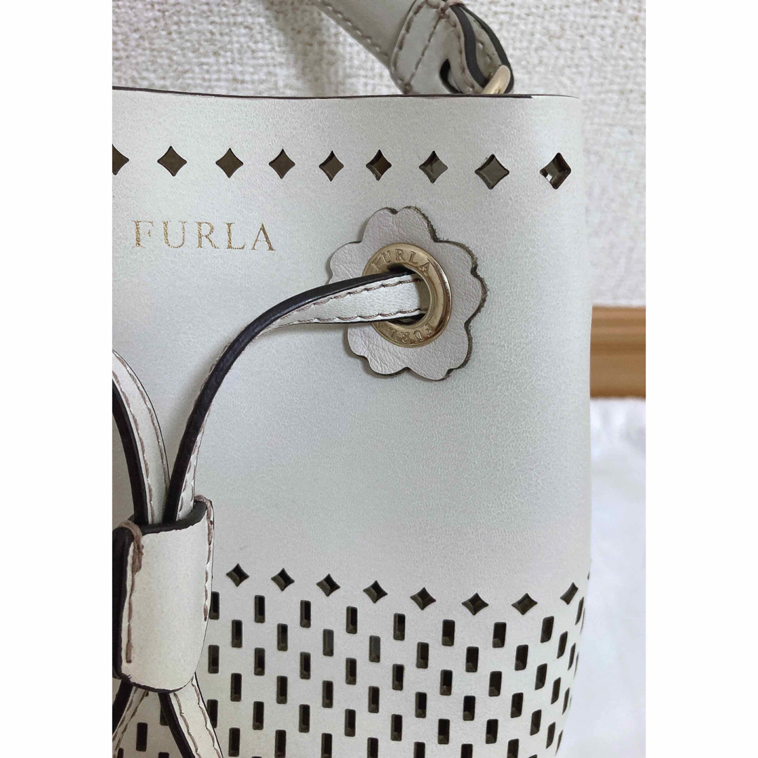 【美品/レア】ケアカードあり♡ FURLA フルラ ステイシー 巾着 紗栄子