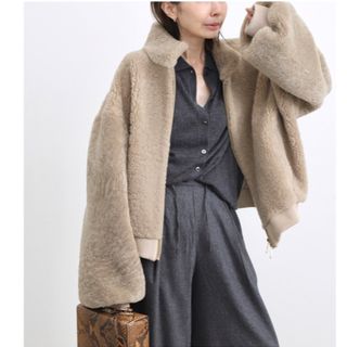 アパルトモンドゥーズィエムクラス(L'Appartement DEUXIEME CLASSE)の【VENTCOUVERT/ヴァンクヴェール】 Mouton Jacket(ムートンコート)