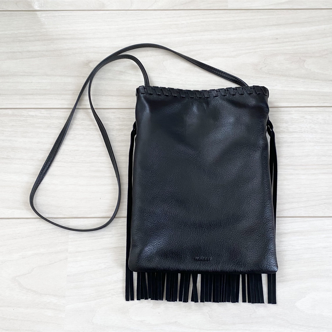 moussy(マウジー)のFRINGE SHOULDER バッグ　moussy ショルダーバッグ　フリンジ レディースのバッグ(ショルダーバッグ)の商品写真