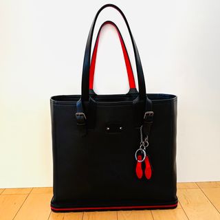 CHRISTIAN LOUBOUTIN クリスチャンルブタン メッセージ カバタ スタッズ トートバッグ ブラック