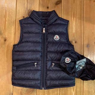 モンクレール(MONCLER)の★専用★ モンクレール ダウンベスト　パッカブル　Moncler コート(コート)