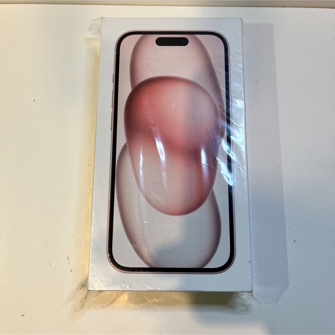 iPhone(アイフォーン)のApple iPhone 15 (128 GB) - ピンク スマホ/家電/カメラのスマートフォン/携帯電話(スマートフォン本体)の商品写真
