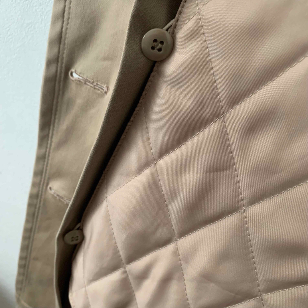 青山(アオヤマ)のトレンチコート　ベージュ　15号　取り外し可能ライナー付き レディースのジャケット/アウター(トレンチコート)の商品写真