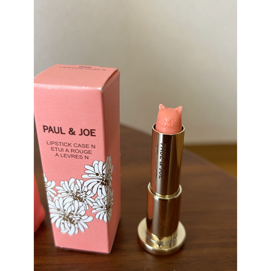 PAUL & JOE(ポールアンドジョー)の限定猫型ケース＆リップスティックUV コスメ/美容のスキンケア/基礎化粧品(リップケア/リップクリーム)の商品写真