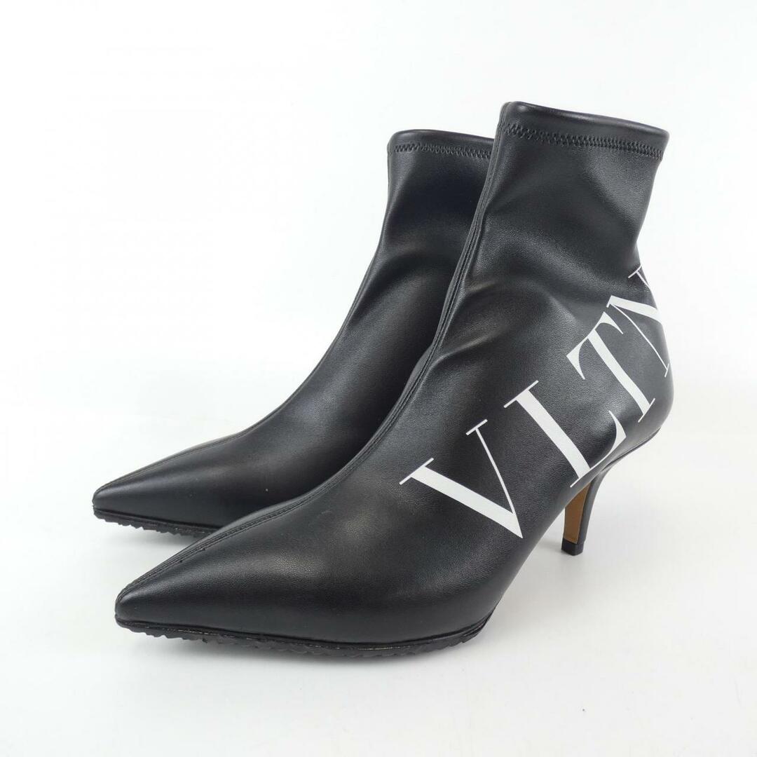 valentino garavani(ヴァレンティノガラヴァーニ)のヴァレンティノガラヴァーニ VALENTINO GARAVANI ブーツ レディースの靴/シューズ(ブーツ)の商品写真