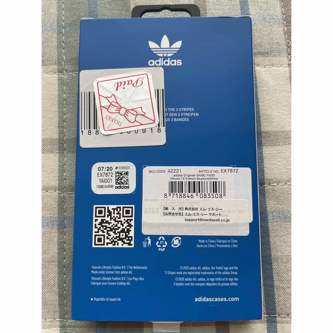 adidas(アディダス)のadidas Originals iPhone12mini Bluebird/白 スマホ/家電/カメラのスマホアクセサリー(iPhoneケース)の商品写真