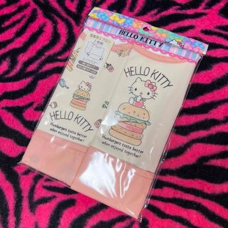 Hello kitty♡キティᒼᑋªⁿ♡ 食事用エプロン2枚組♡