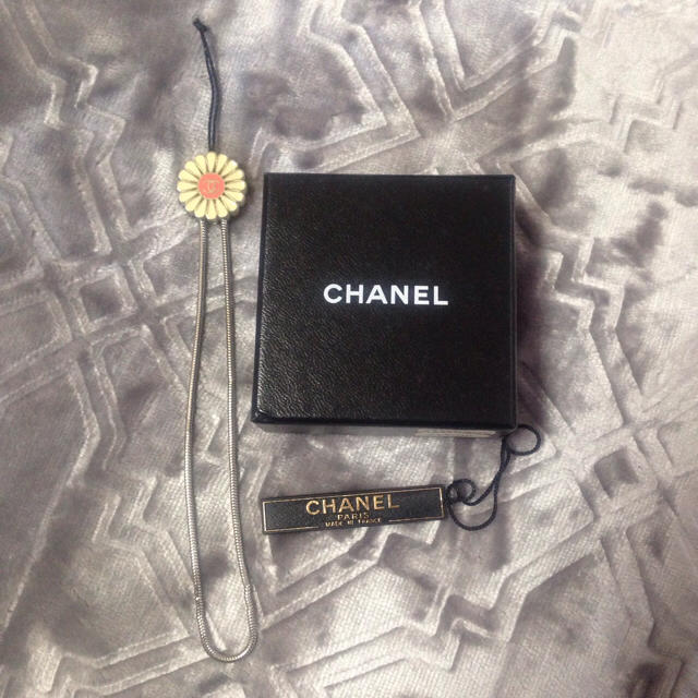 CHANEL ストラップ