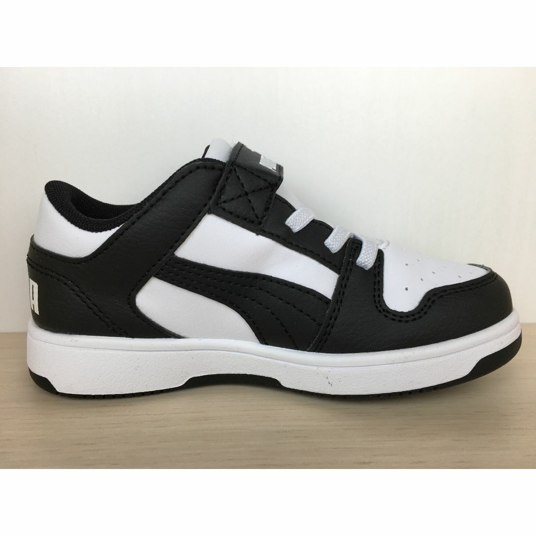 PUMA(プーマ)のプーマ Pm Rebound V PS 靴 18,0cm 新品 (1775) キッズ/ベビー/マタニティのキッズ靴/シューズ(15cm~)(スニーカー)の商品写真