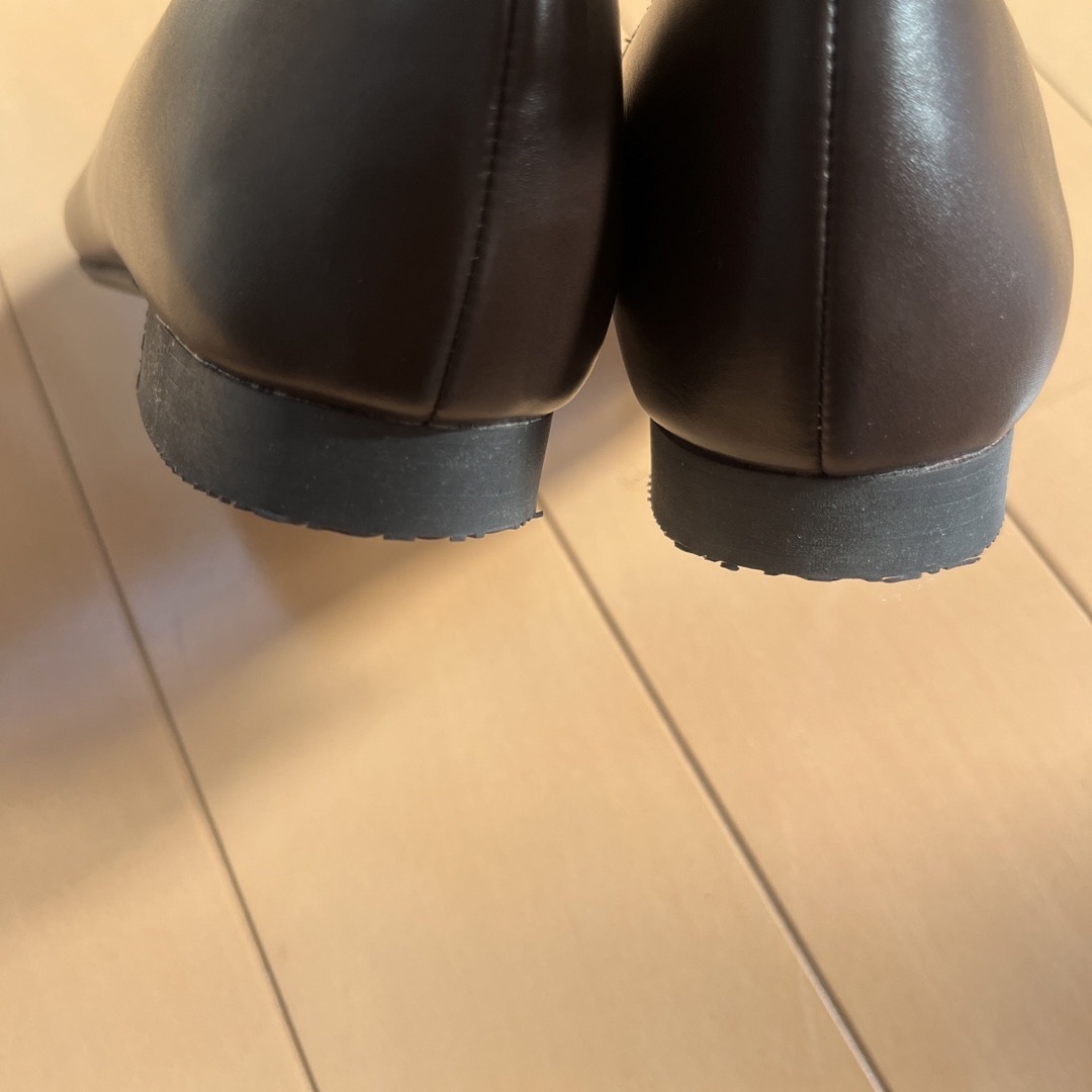 velikoko(ヴェリココ)の【新品】ヴェリココ  パンプス　21.5  レディースの靴/シューズ(ハイヒール/パンプス)の商品写真