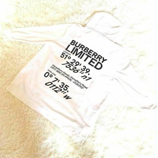 バーバリー(BURBERRY) トップスの通販 10,000点以上 | バーバリーの