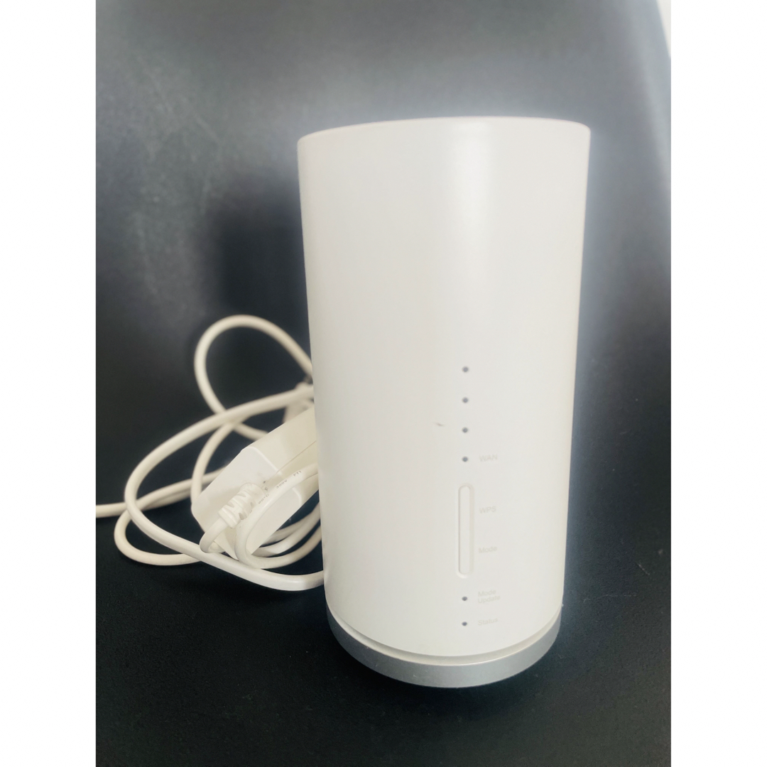 au(エーユー)のSpeed Wi-Fi HOME L01s HWS32MWA WiMAX2 スマホ/家電/カメラのスマートフォン/携帯電話(その他)の商品写真