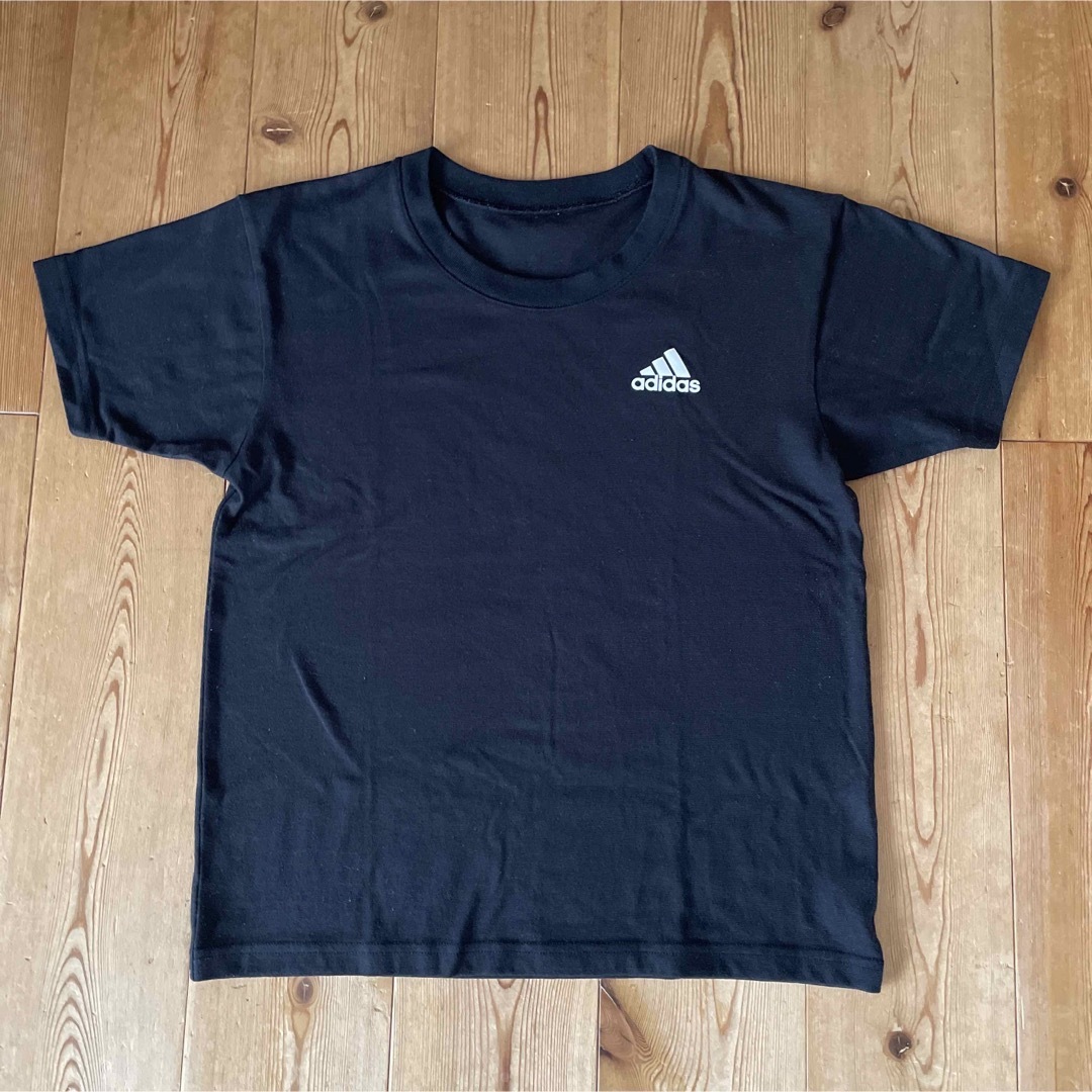 adidas(アディダス)のadidas 速乾Tシャツ 150cm キッズ/ベビー/マタニティのキッズ服男の子用(90cm~)(Tシャツ/カットソー)の商品写真