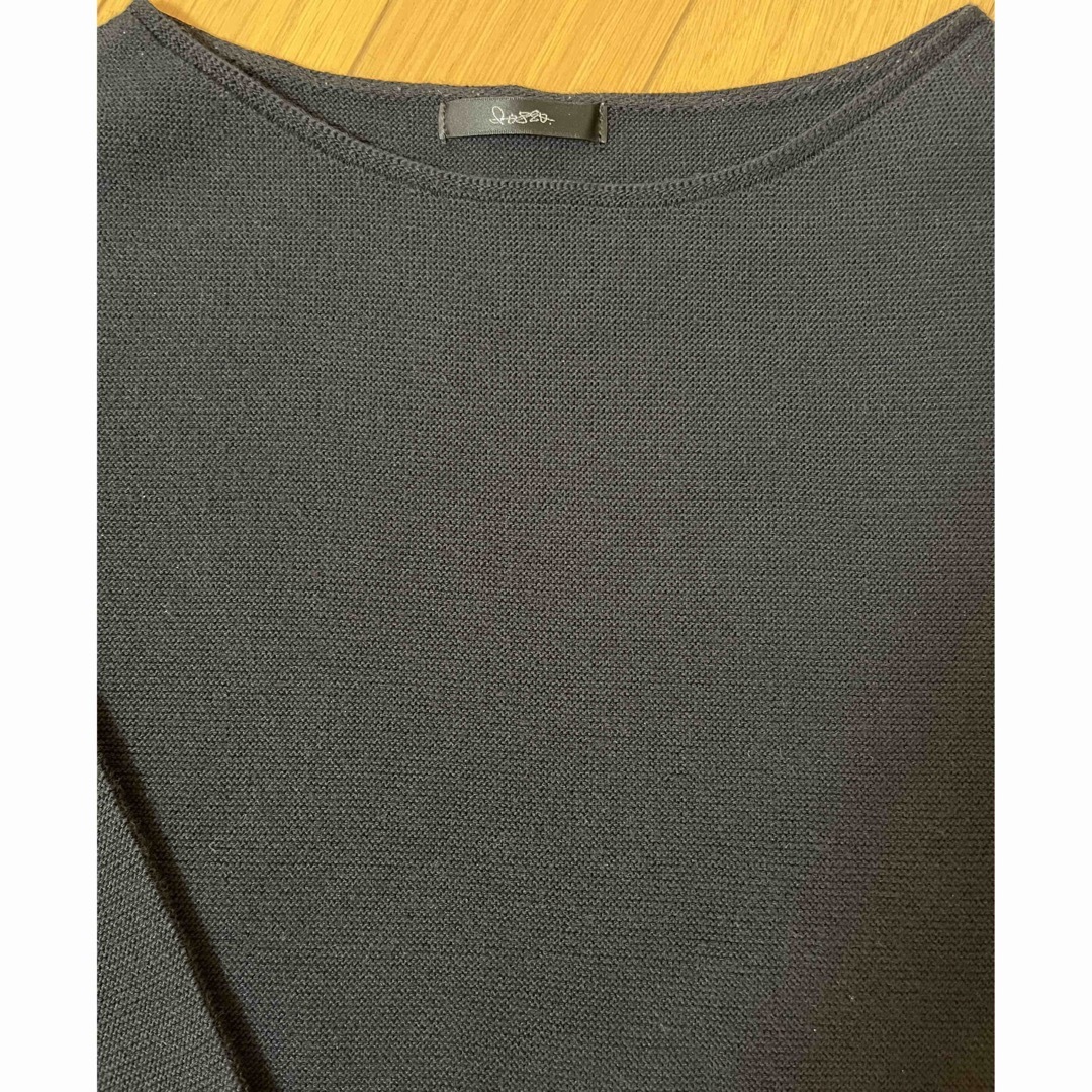 URBAN RESEARCH ROSSO(アーバンリサーチロッソ)の袖ボリュームガーターホールニット【NAVY】 レディースのトップス(ニット/セーター)の商品写真