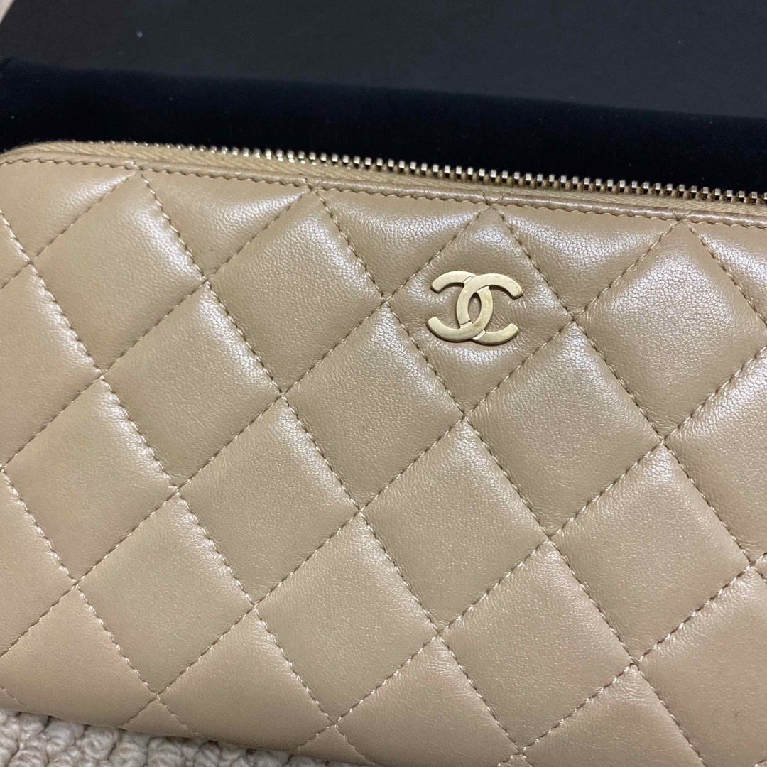 CHANEL(シャネル)の美品！CHANEL 長財布 レディースのファッション小物(財布)の商品写真