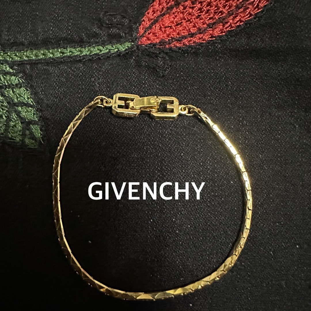 GIVENCHY(ジバンシィ)のジバンシー GIVENCHY チェーンブレスレット レディースのアクセサリー(ブレスレット/バングル)の商品写真