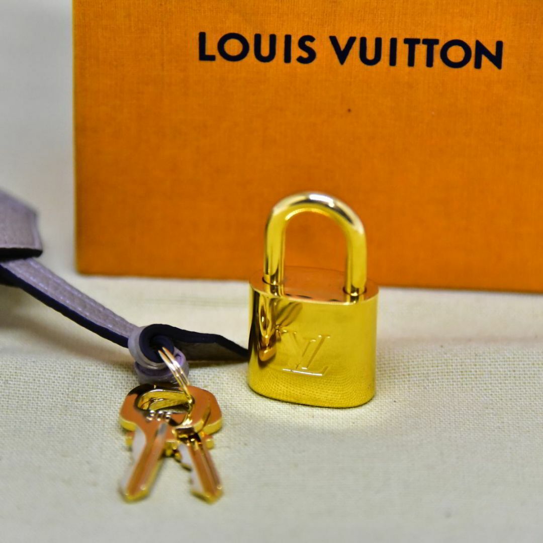 ルイヴィトン LOUIS VUITTON ネオアルマ付属 クロシェットカデナ 鍵レディース