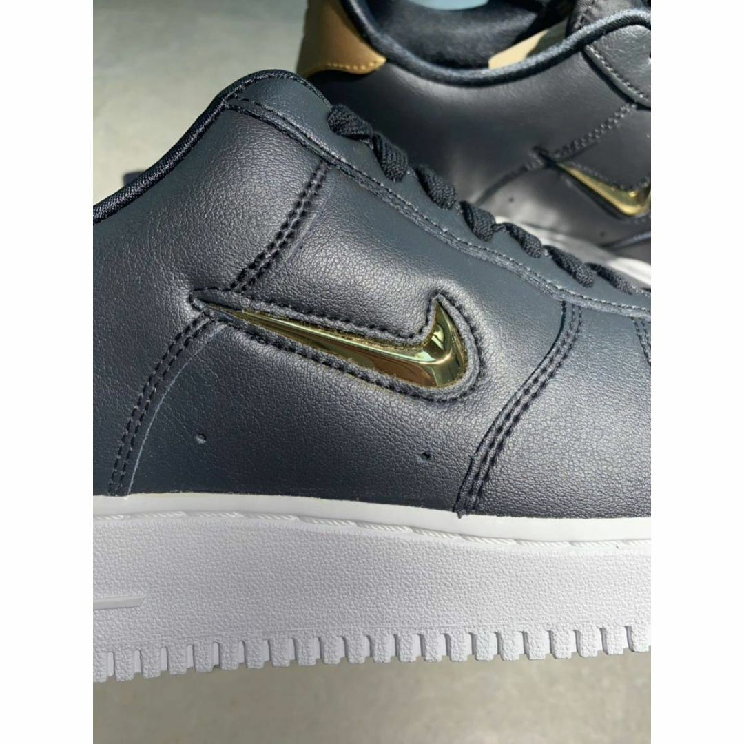 新品正規 NIKE AIR FORCE1 レザー ブラック/ゴールド1013N▲