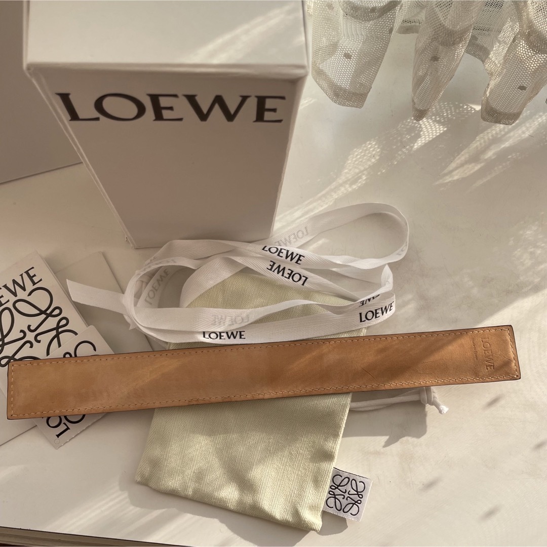 LOEWE ロエベ  レザー　ブレスレット バングル　紙袋