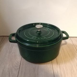 ストウブ(STAUB)のStaub 24サイズ ココット鍋(鍋/フライパン)